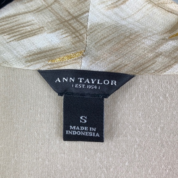 Ann Taylor Sleeveless Top - Picture 3 of 7